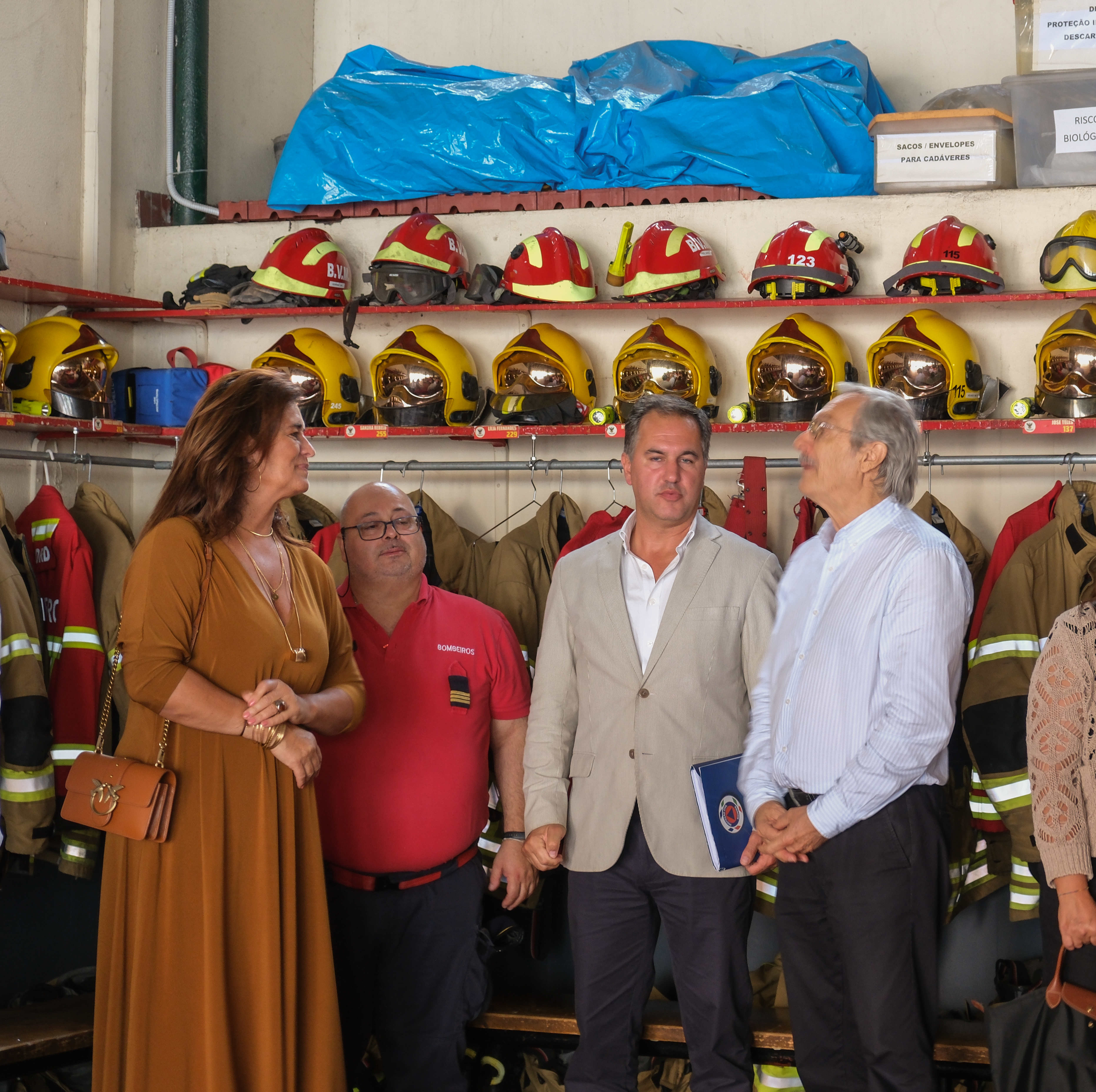 Governo garante mais financiamento aos bombeiros